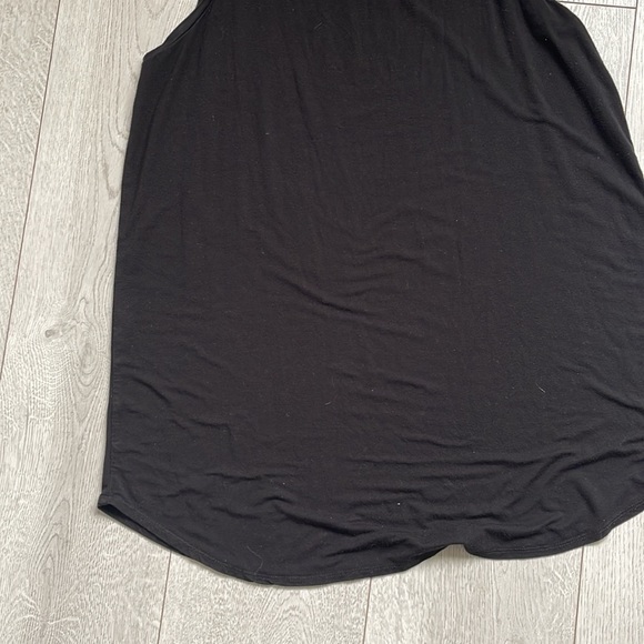 Thyme Maternity Flowy Racerback Tank Top Size Small - Picture 4 of 9